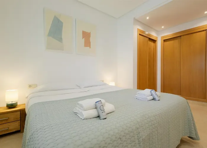 Apartamento 3 Bedroom Apartment, With Private Garden And Terrace, In Puerto Banus *