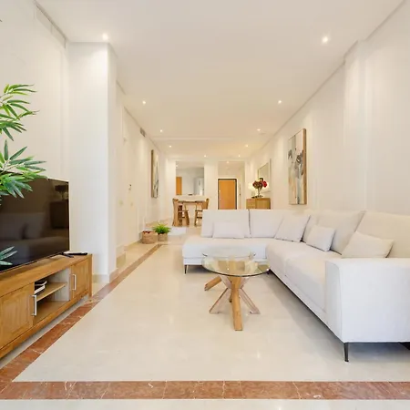 3 Bedroom Apartment, With Private Garden And Terrace, In Puerto Banus Апартаменты *