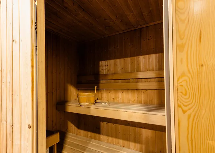 3 Bedroom Apartment, With Private Garden And Terrace, In Puerto Banus * Marbella