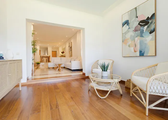 Apartamento 3 Bedroom Apartment, With Private Garden And Terrace, In Puerto Banus